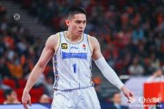 廣州外援巴里-布朗與北京控衛(wèi)陳盈駿曾效力于廣州球隊(duì)