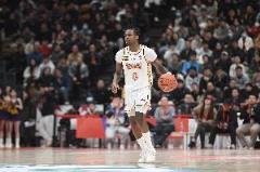 古德溫拼盡全力空砍32分8助17中9山西外援表現(xiàn)亮眼