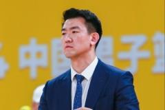 王博：首場(chǎng)比賽大家有點(diǎn)緊張，這兩天主要給球員放松心態(tài)