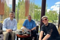 郭艾倫發(fā)布三代遼寧籃球人合影，與郭士強(qiáng)吳慶龍同框祝福高考學(xué)子