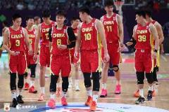 媒體人：即便丟了這一球 中國(guó)籃球也已經(jīng)等到了撥云見日的時(shí)刻