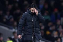 天空：沒(méi)聽(tīng)說(shuō)曼聯(lián)打算今日解雇阿莫林，但拉爵不會(huì)允許現(xiàn)狀持續(xù)